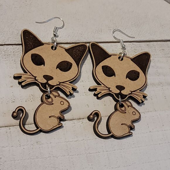 Handmade Cat & Mouse Earrings - Laser Cut Wood Dangle Jewelry Gift 4 Pet Lovers - Picture 5 of 8
